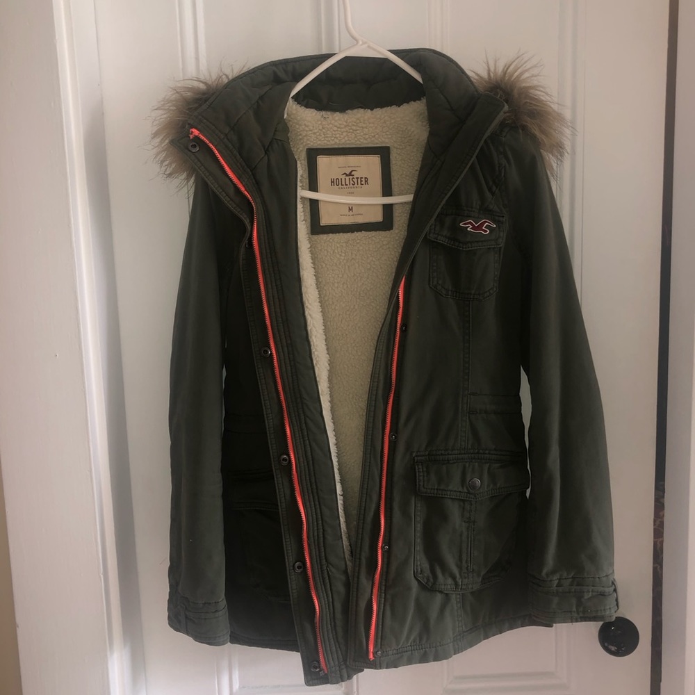 Hollister army green winter jacket.